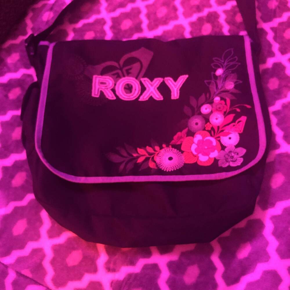 Vintage Y2K Roxy Messenger Bag